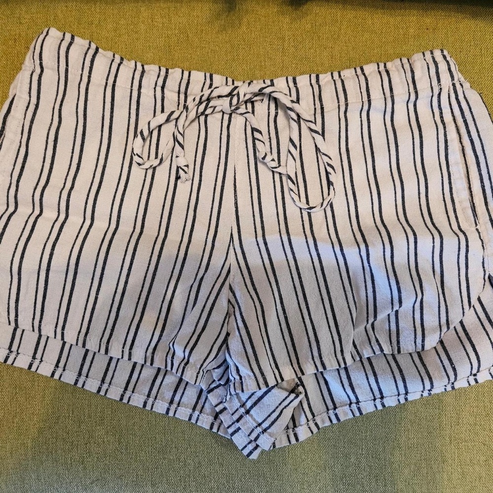 Brandy Melville White Shorts with Black Stripes